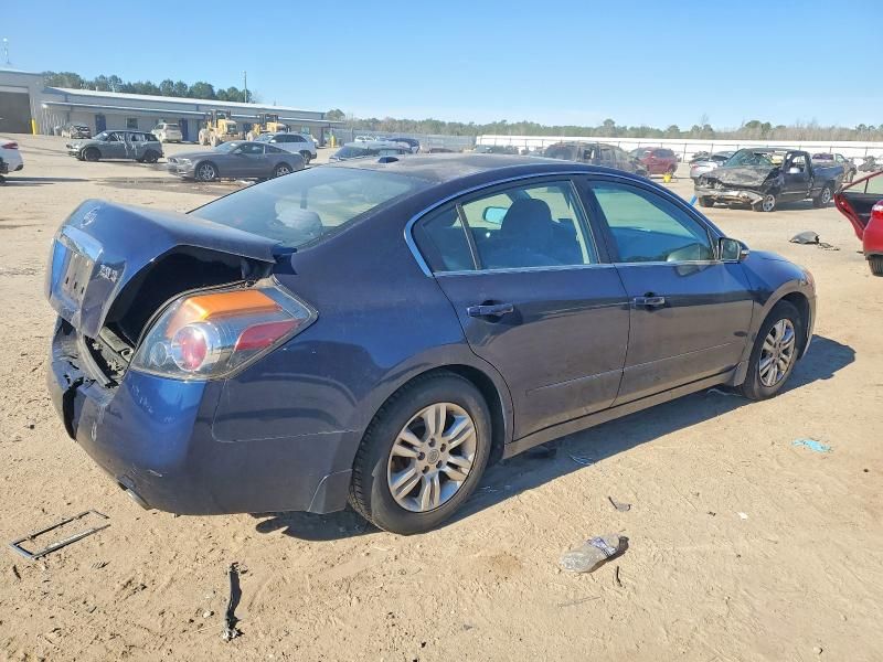2010 Nissan Altima Base