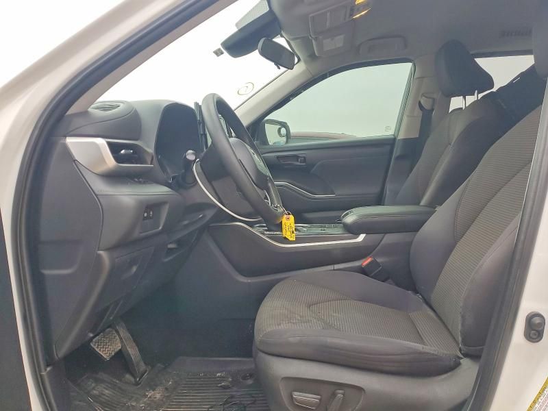 2023 Toyota Highlander l