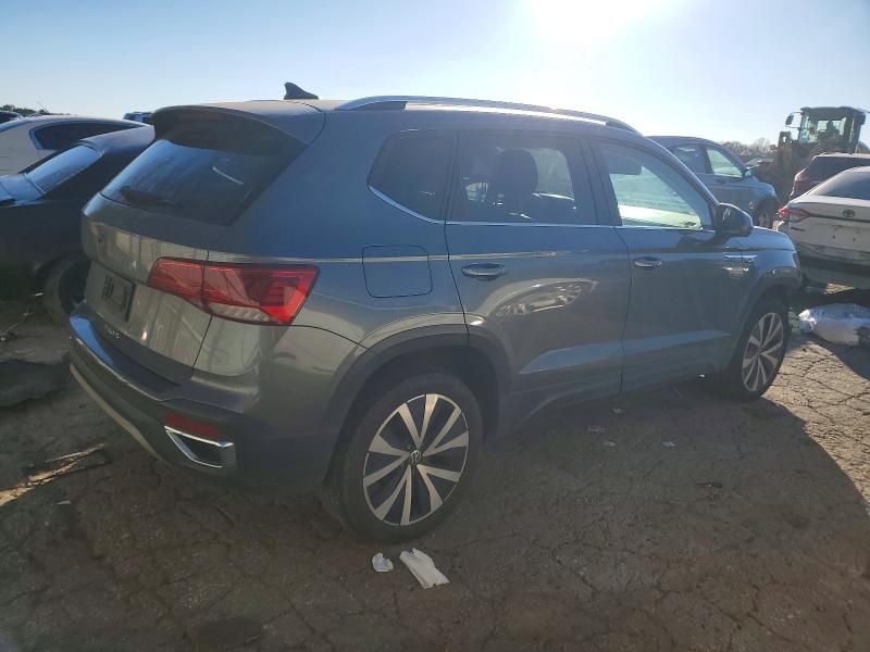 2022 Volkswagen Taos se