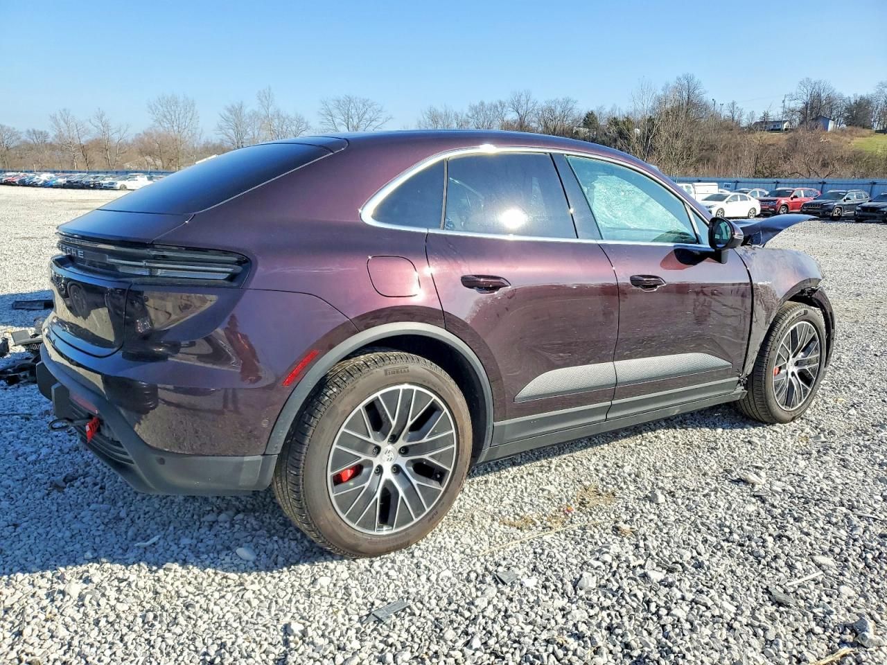 2025 Porsche Macan 4S