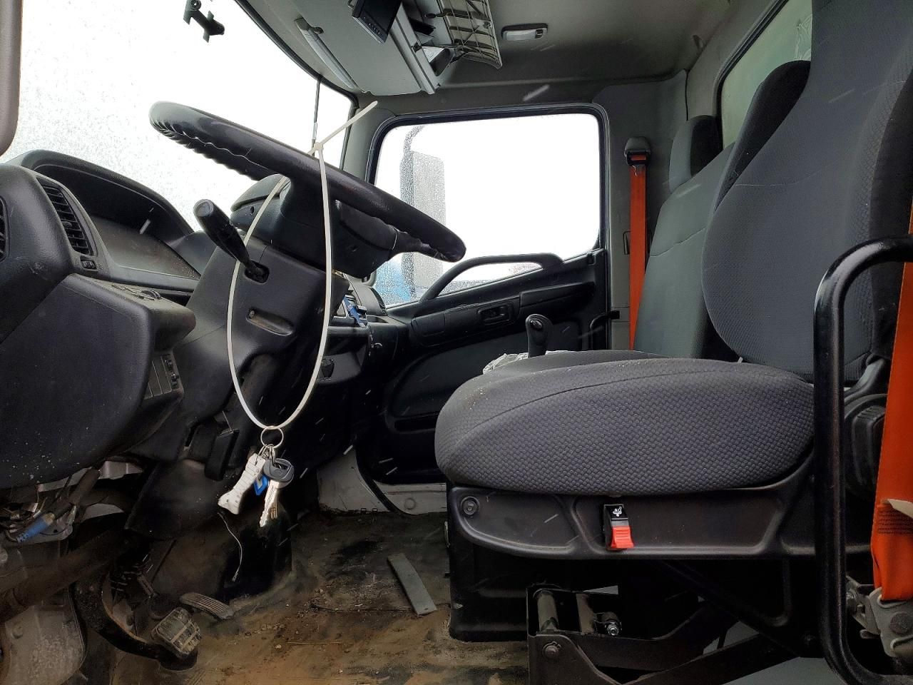 2016 Hino 338 BOX Truck