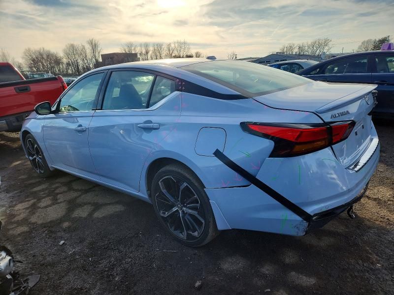 2023 Nissan Altima sr