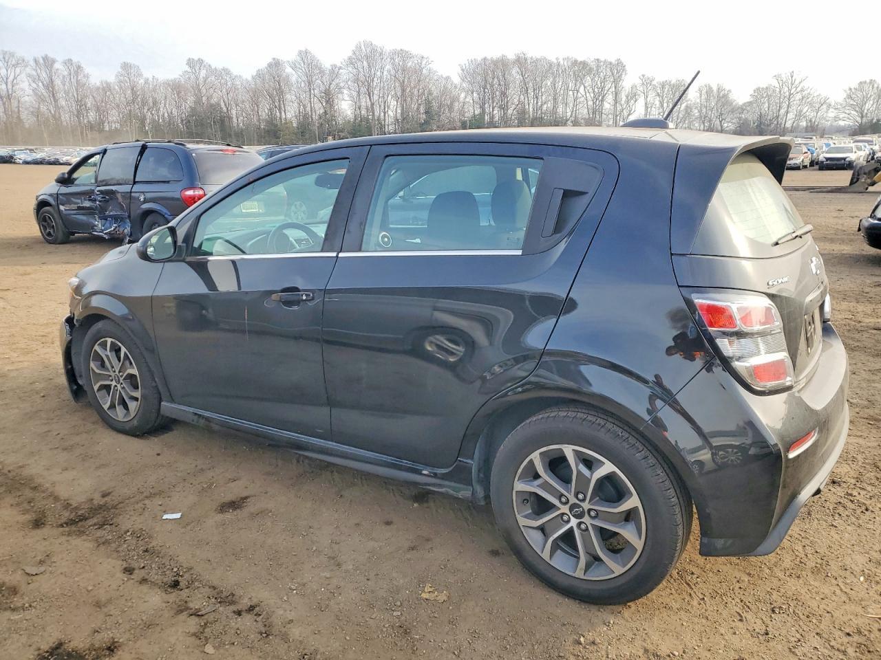 2019 Chevrolet Sonic lt