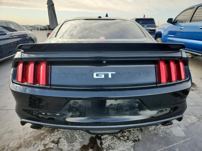 2017 Ford Mustang gt