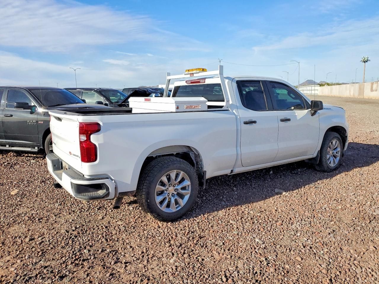 2024 Chevrolet Silverado C1500 Custom