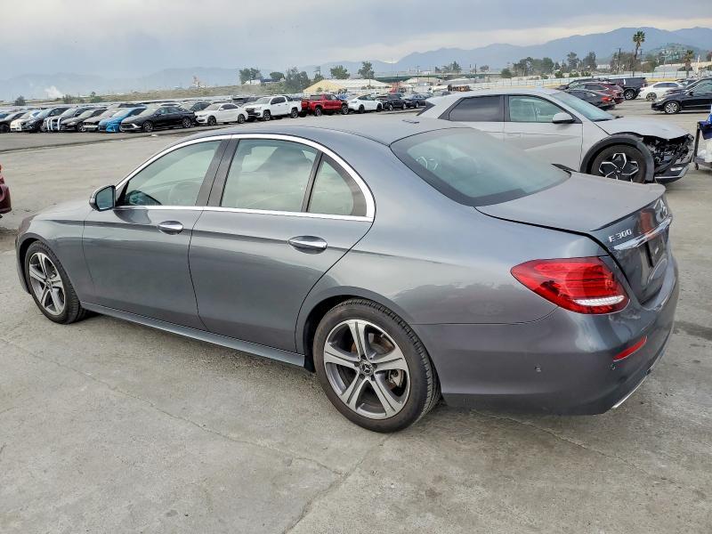 2017 Mercedes-Benz E 300