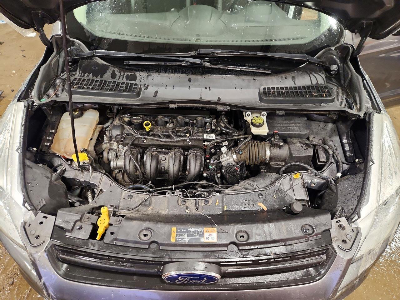 2014 Ford Escape s