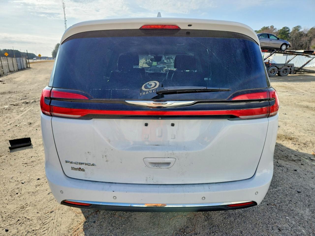 2022 Chrysler Pacifica Touring l