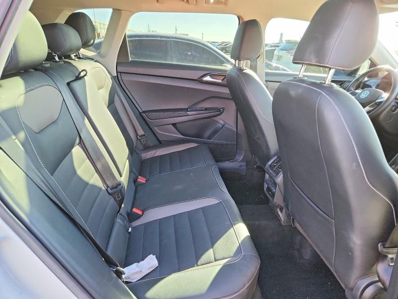 2024 Volkswagen Taos sel