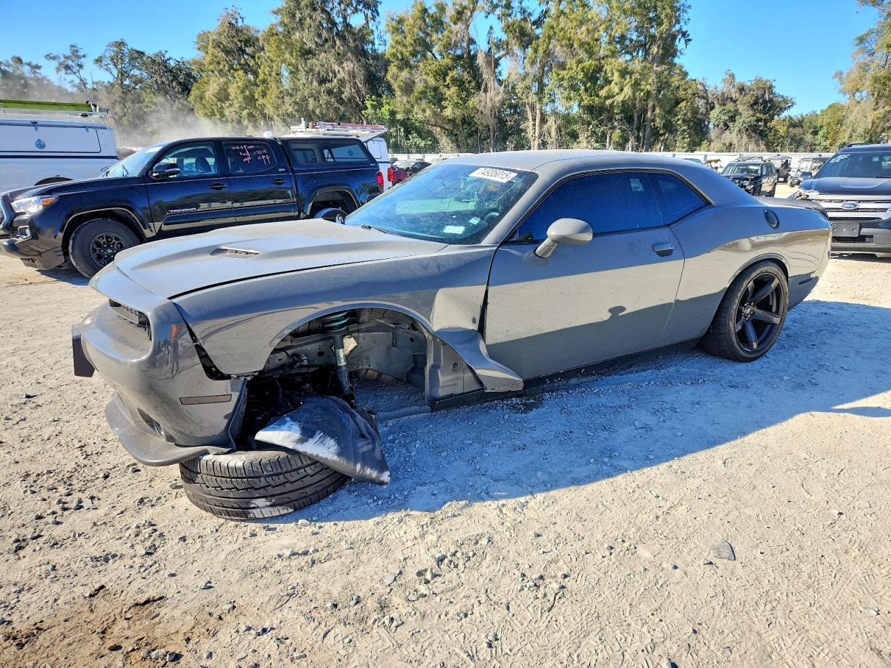 2017 Dodge Challenger sxt