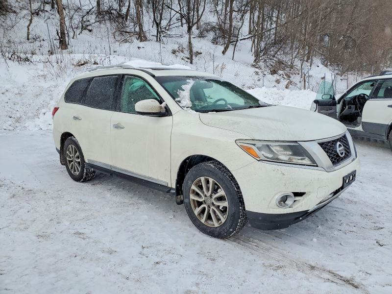2015 Nissan Pathfinder sl