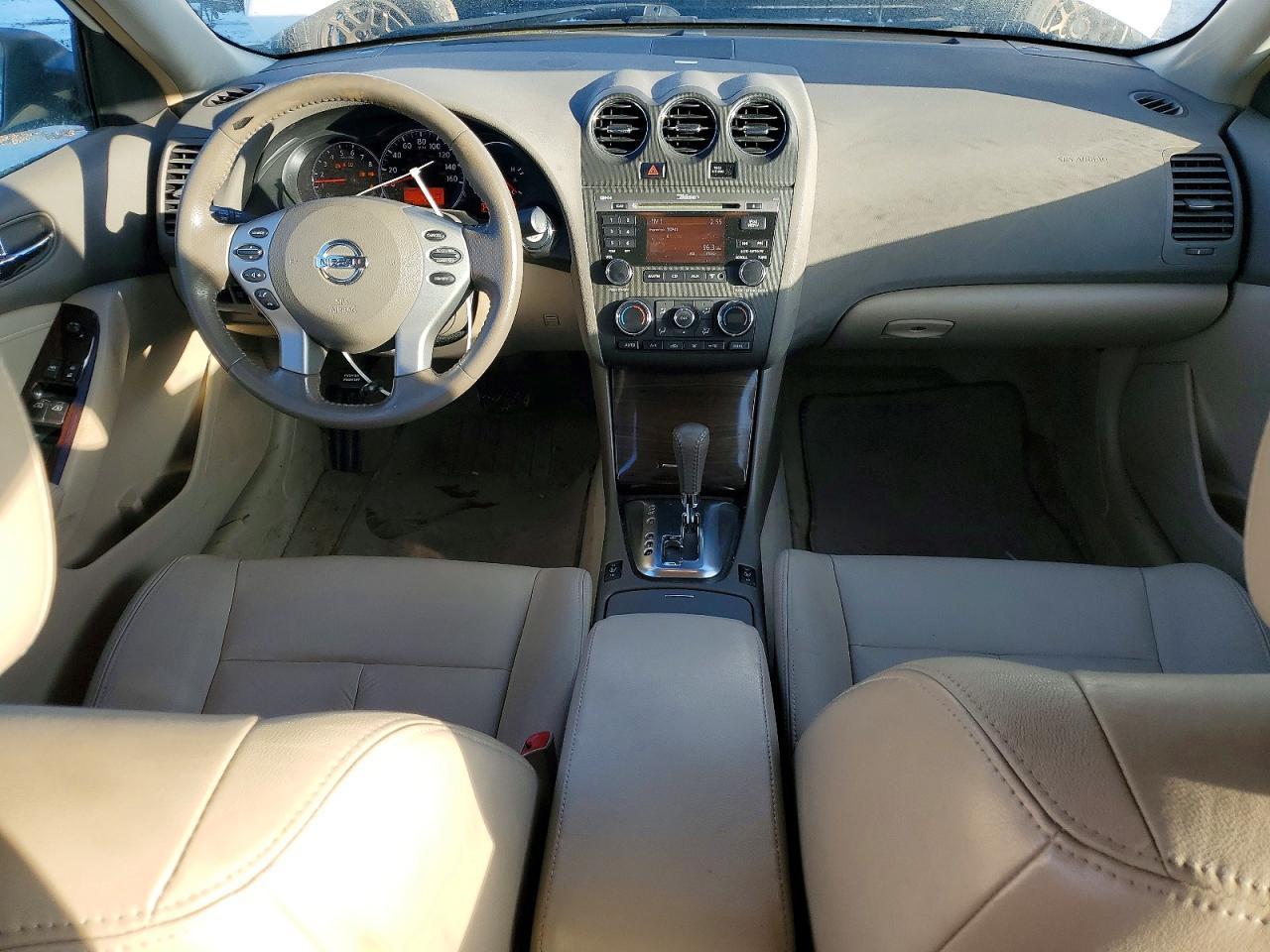 2010 Nissan Altima sr
