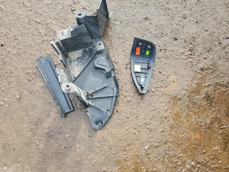 2020 Toyota C-hr xle