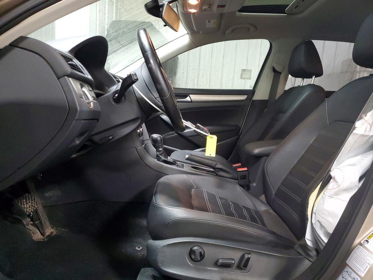 2015 Volkswagen Passat se