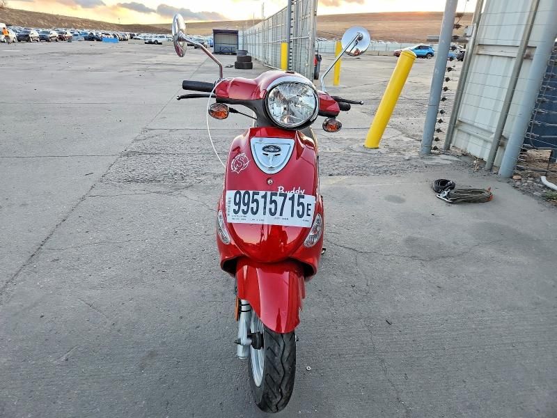 2009 Genuine Scooter Co. Buddy 125