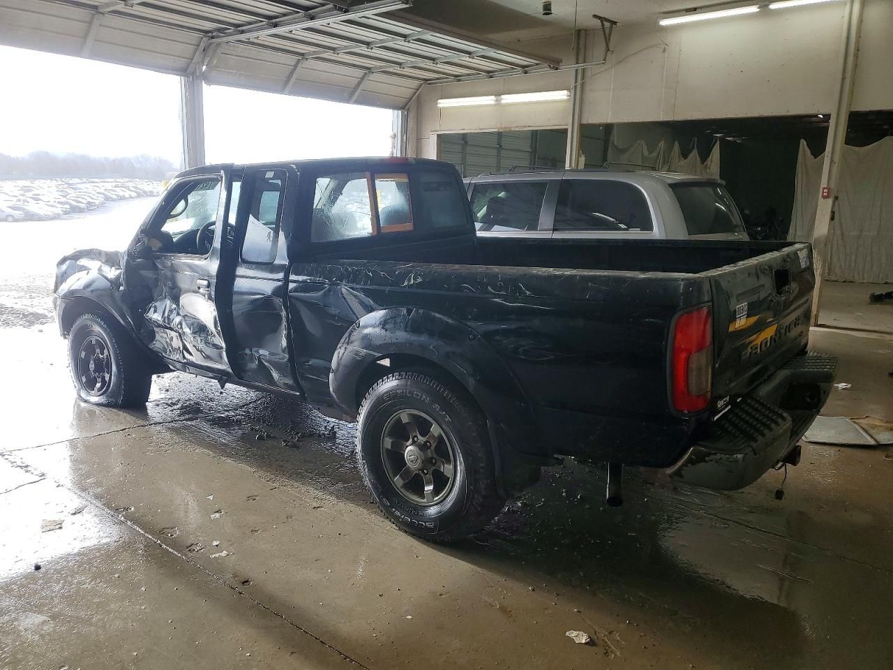 2003 Nissan Frontier XE-V6