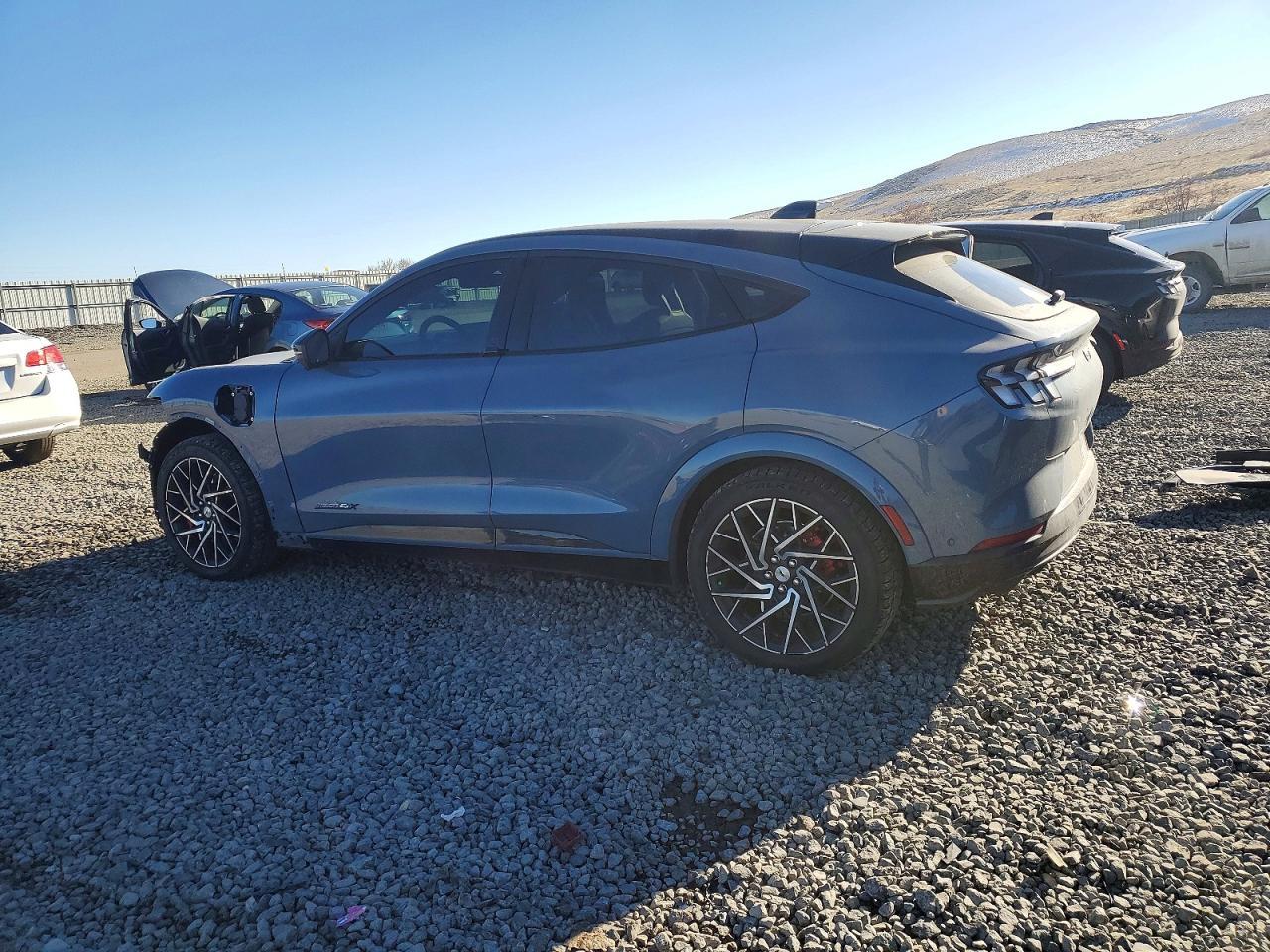 2023 Ford Mustang Mach-e gt