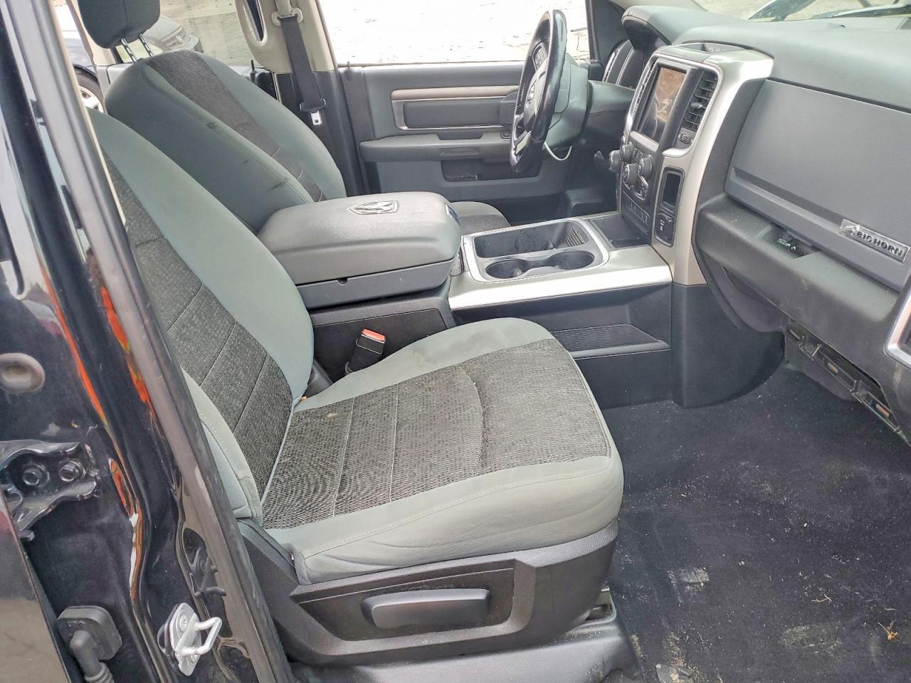 2019 Dodge Ram 1500 Classic slt