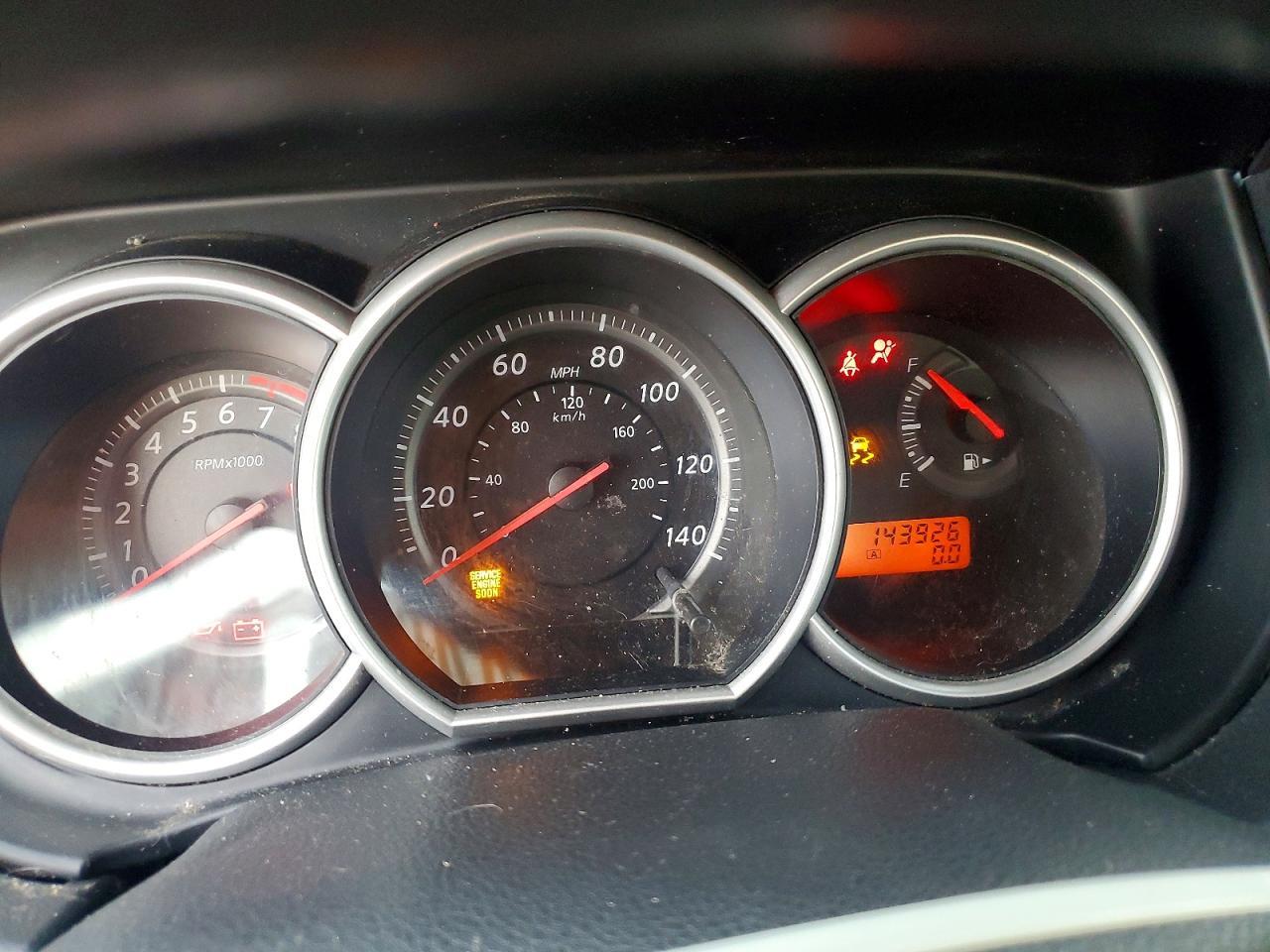 2012 Nissan Versa s