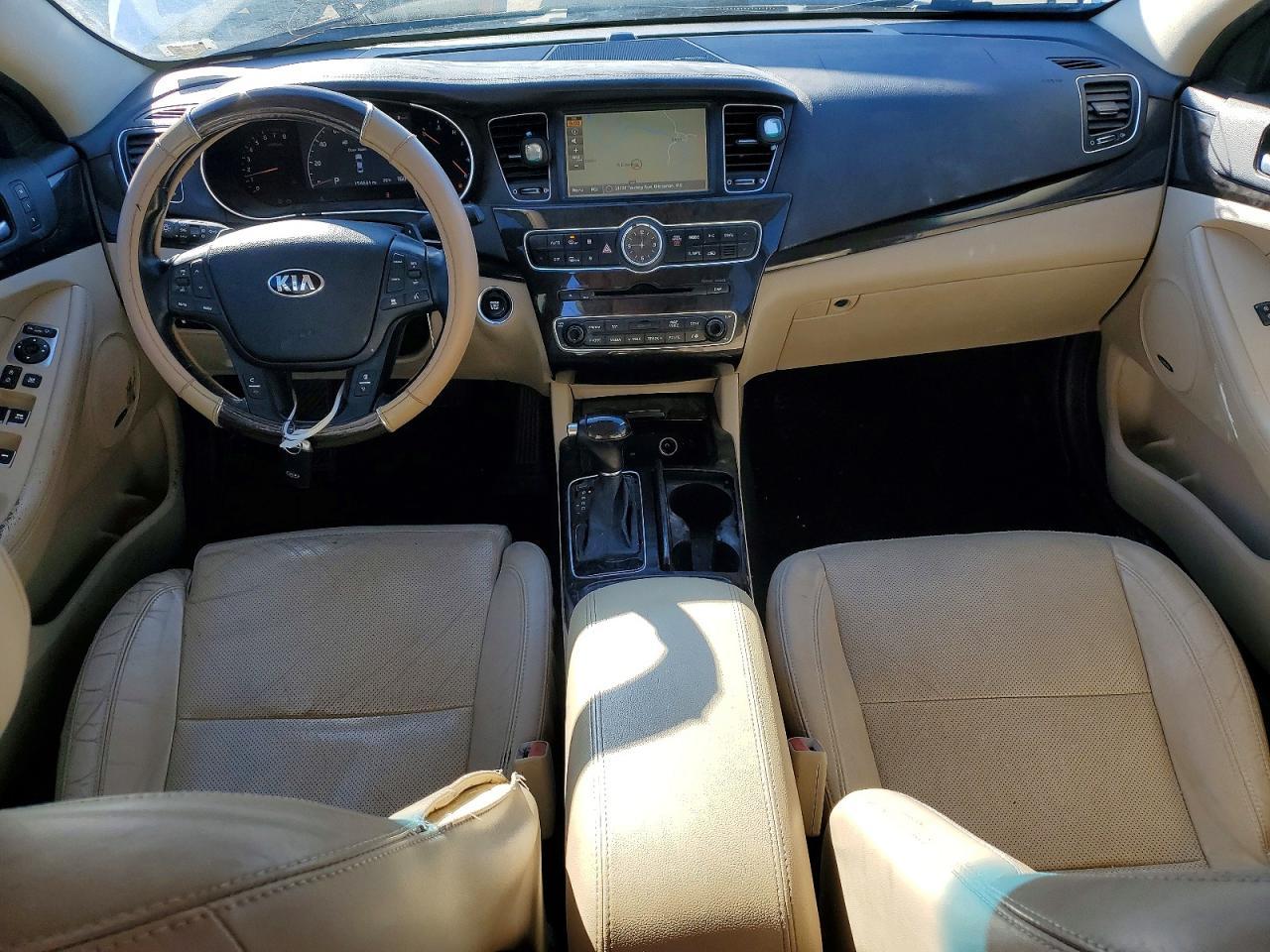 2015 KIA Cadenza Premium