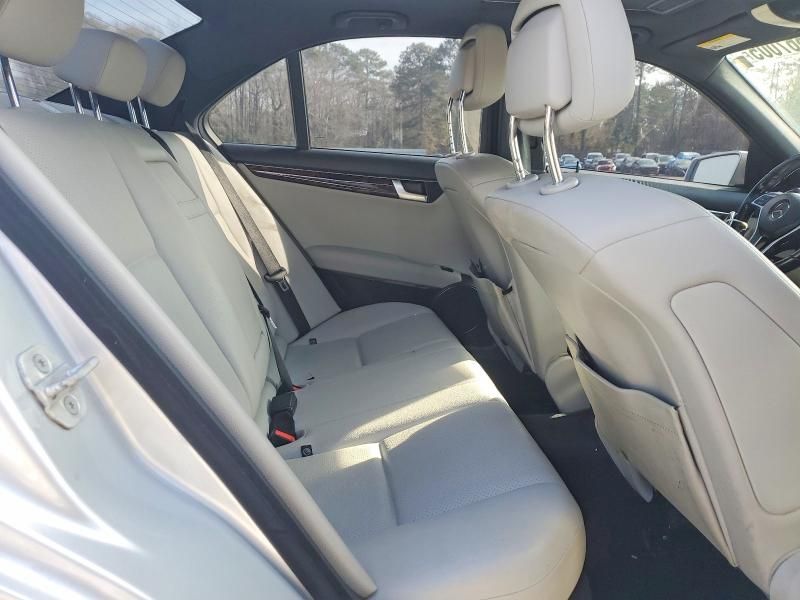 2013 Mercedes-Benz C 250