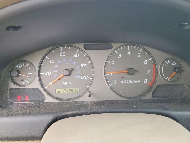 2002 Nissan Sentra xe