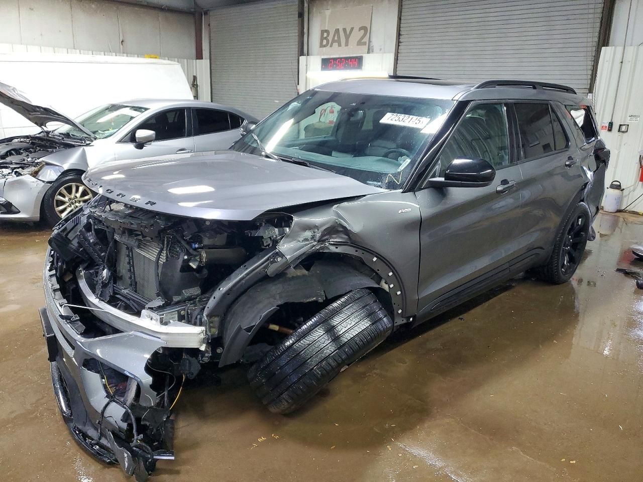 2023 Ford Explorer St-line