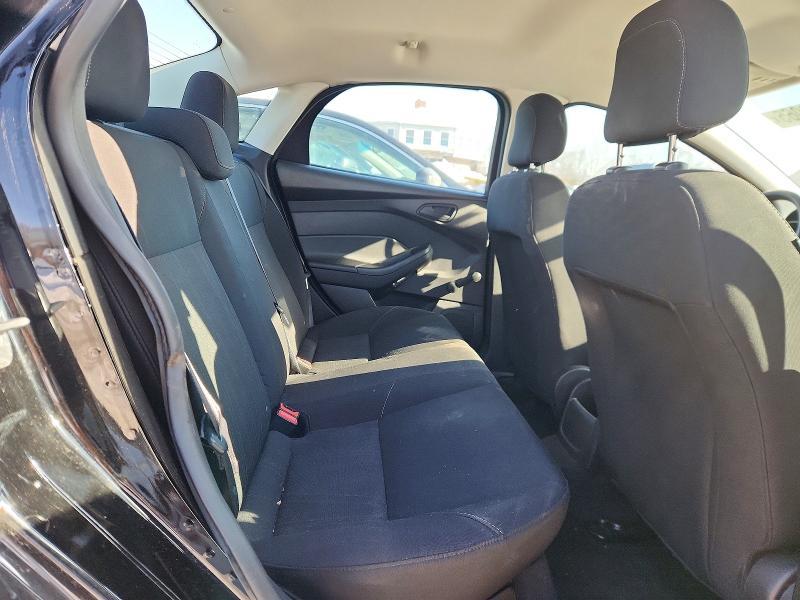 2017 Ford Focus s