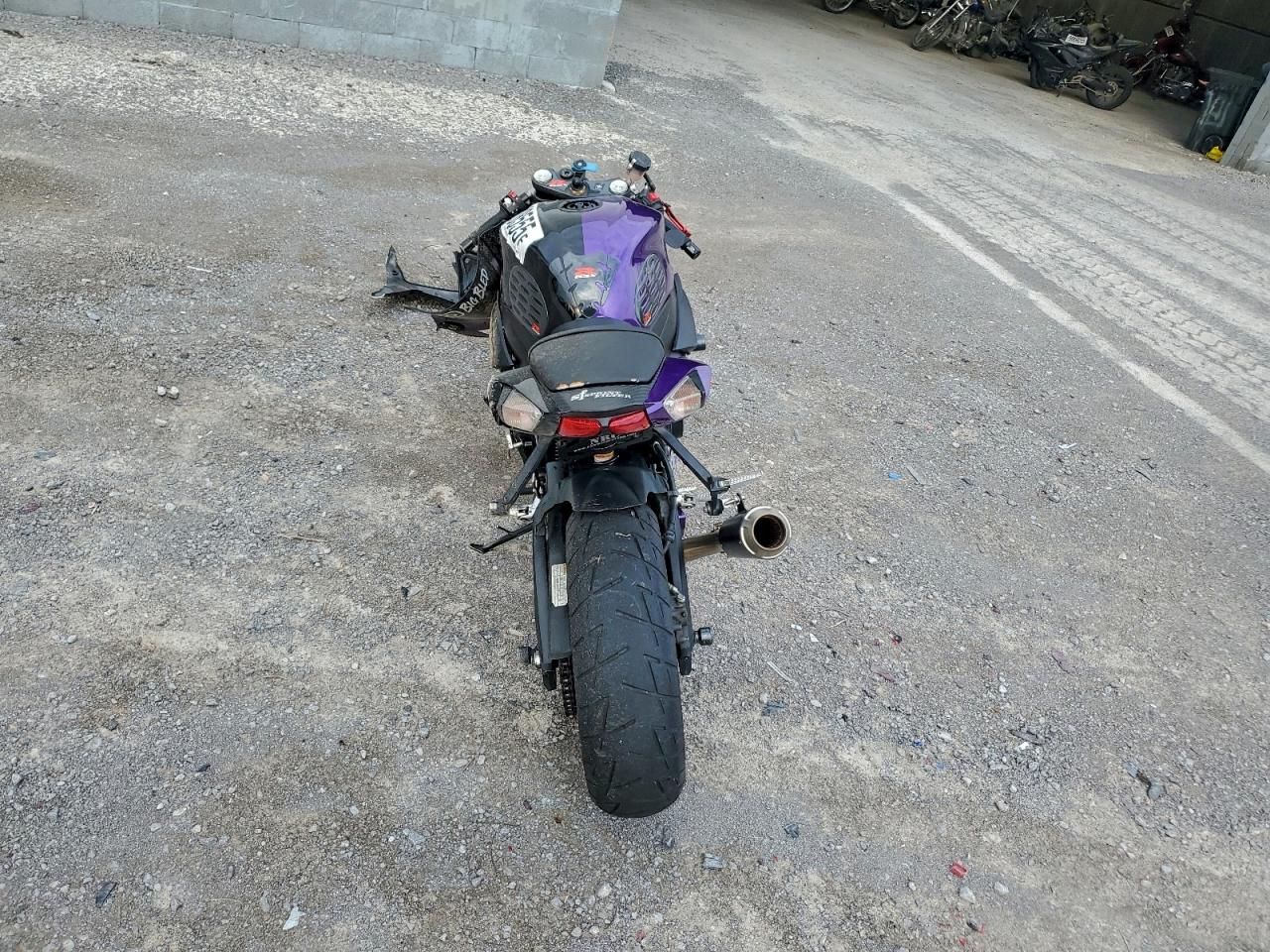 2011 Suzuki GSX-R600