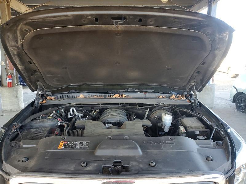 2019 GMC Yukon xl C1500 slt