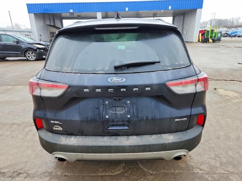 2021 Ford Escape sel