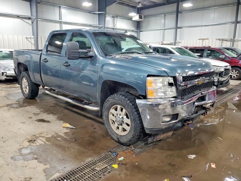 2011 Chevrolet Silverado K3500 lt