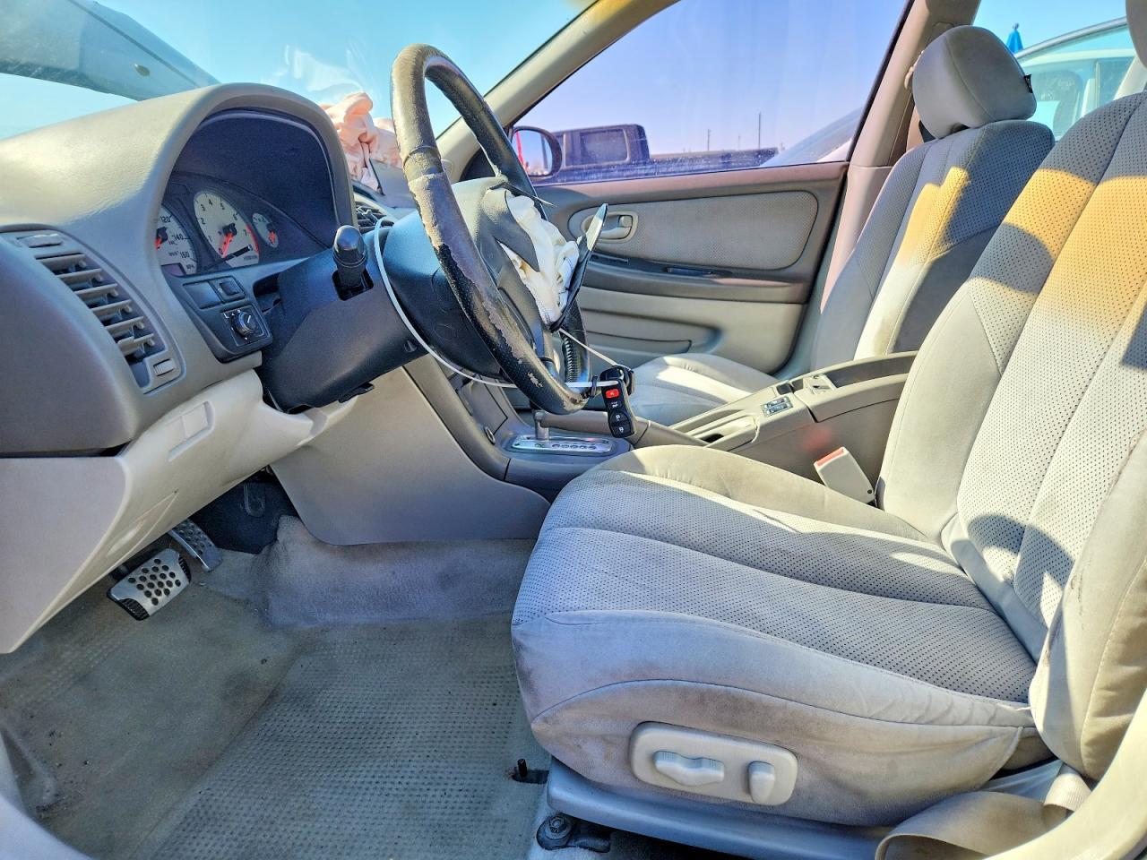 2001 Nissan Maxima se