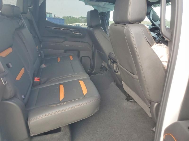 2026 GMC Sierra K1500 AT4