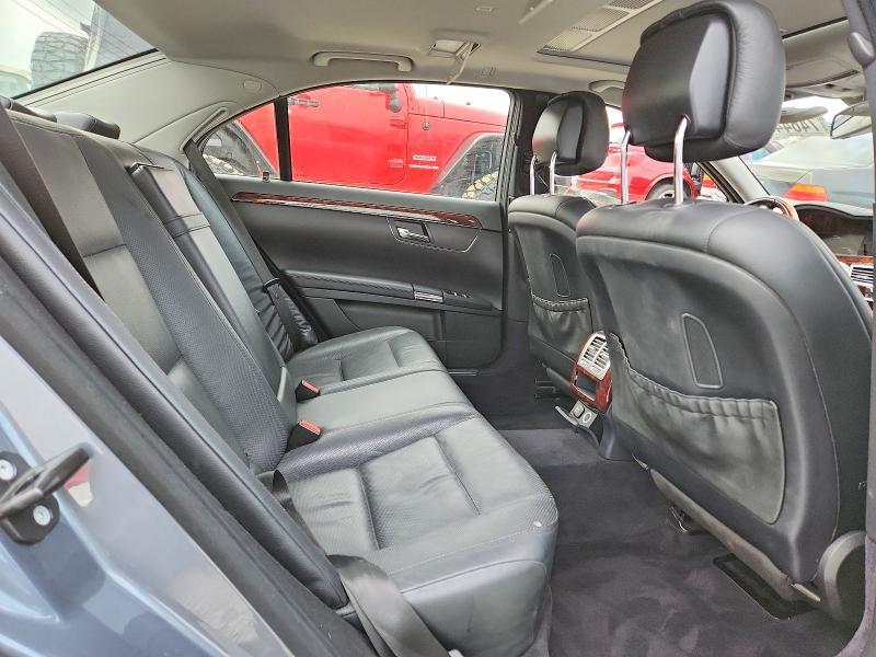 2010 Mercedes-Benz S 550
