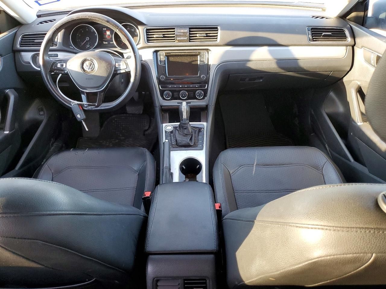 2019 Volkswagen Passat Wolfsburg