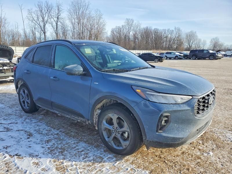 2025 Ford Escape st Line Select