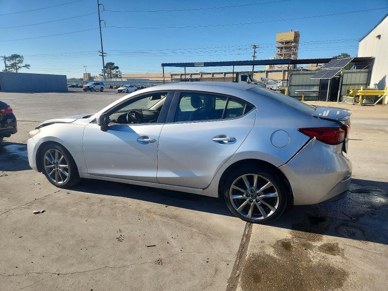 2018 Mazda 3 Touring