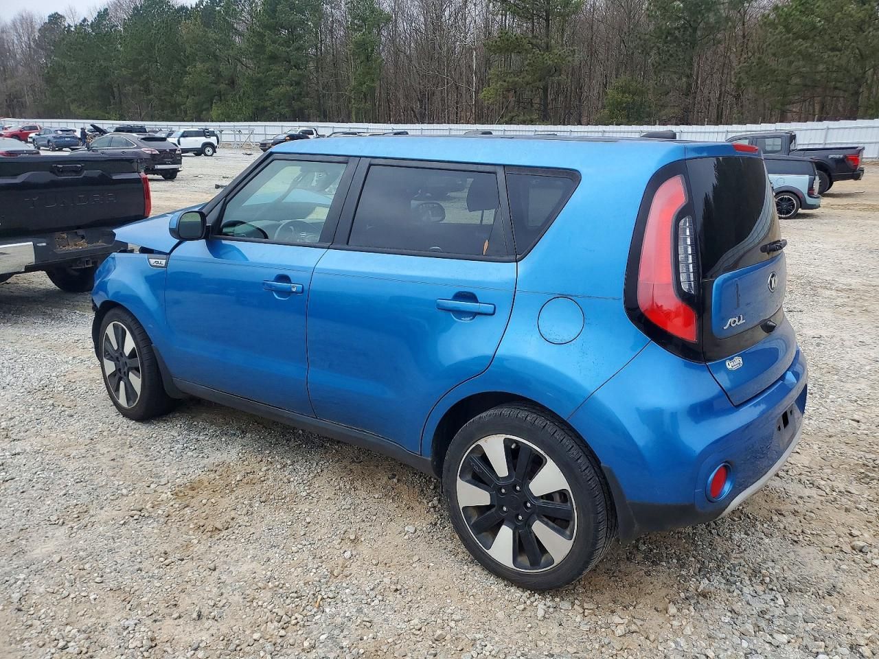2017 KIA Soul +