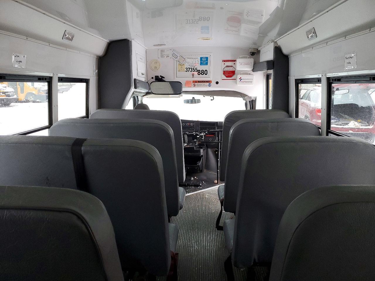 2016 Chev 2016 Thomas Minotour G3500-School Bus