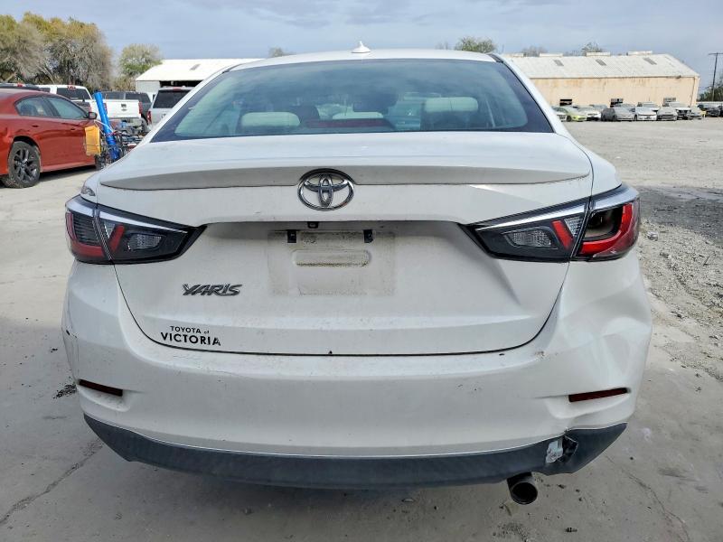 2019 Toyota Yaris le