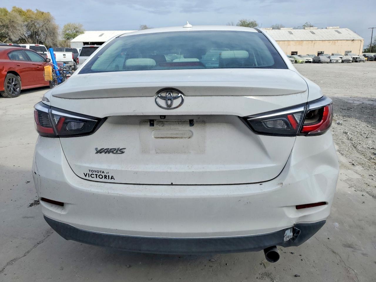2019 Toyota Yaris le
