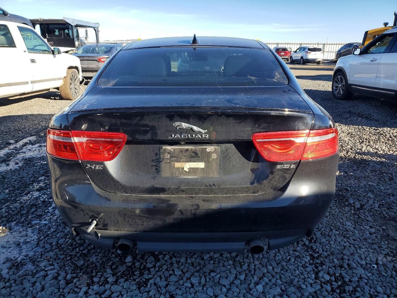 2017 Jaguar Xe R-sport