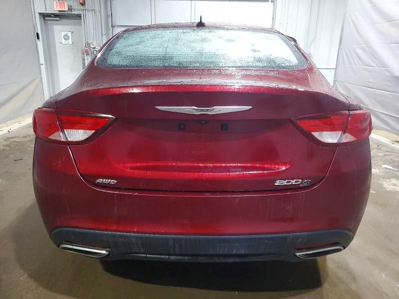 2015 Chrysler 200 s