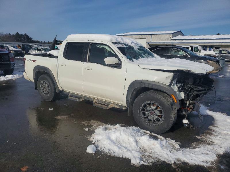 2023 Nissan Frontier s