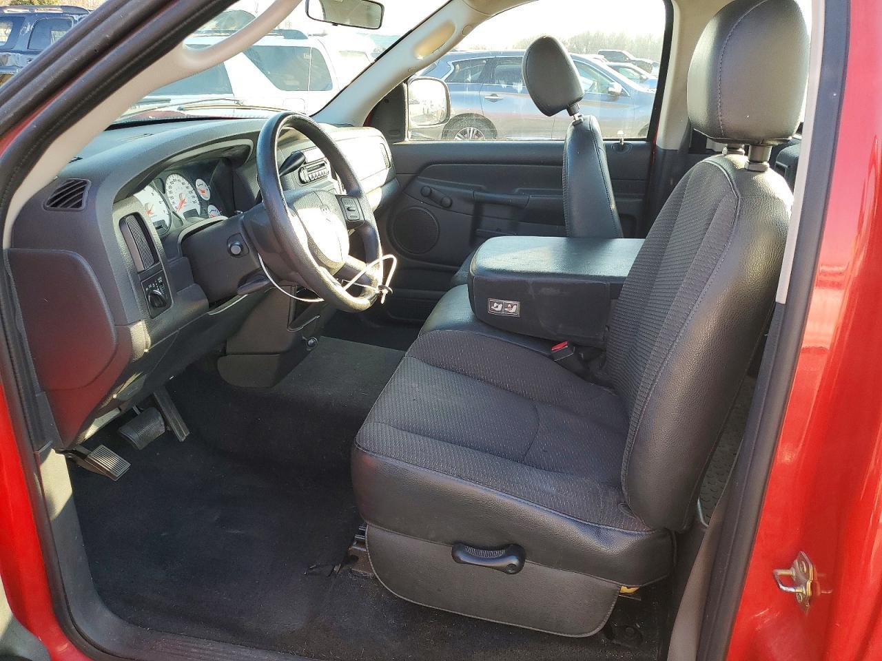 2005 Dodge RAM 1500 ST