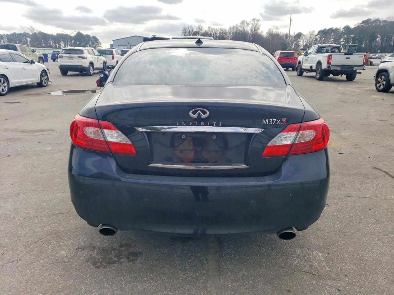 2013 Infiniti M37 x