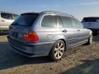 2002 BMW 325 it