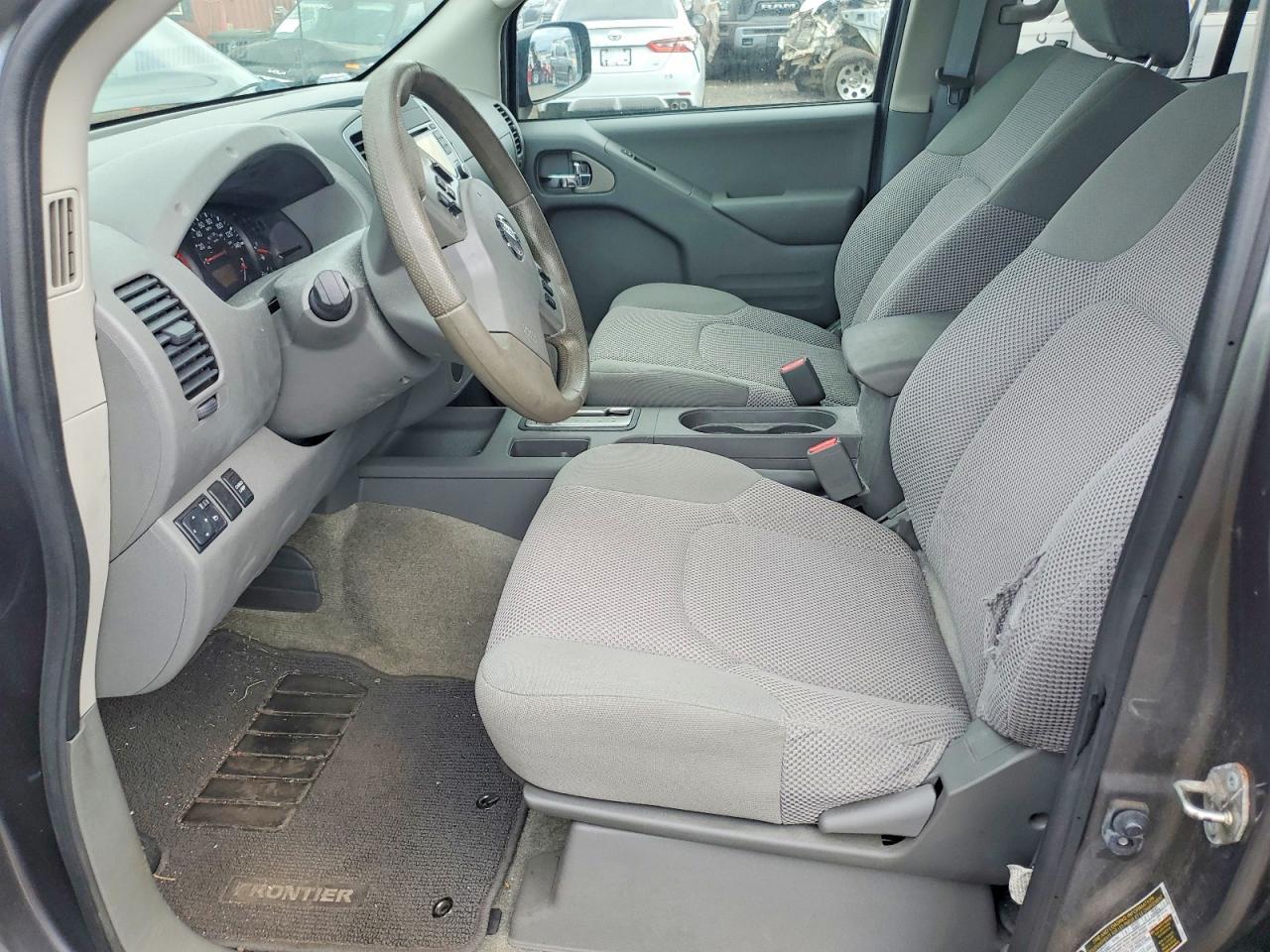 2018 Nissan Frontier s