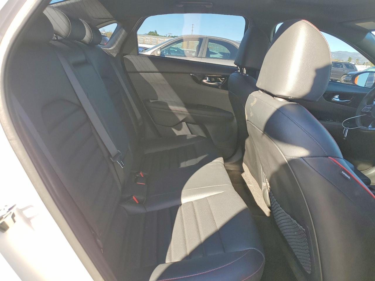 2024 KIA Forte gt